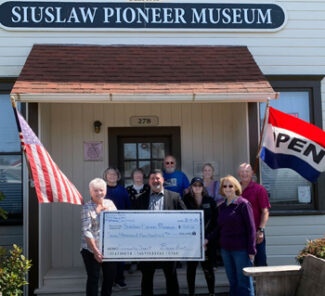 Banner-Bank-West-Wall-Donation